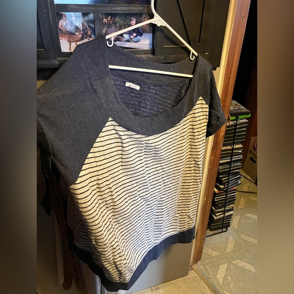 Sweater shirt - Picture 1 of 2